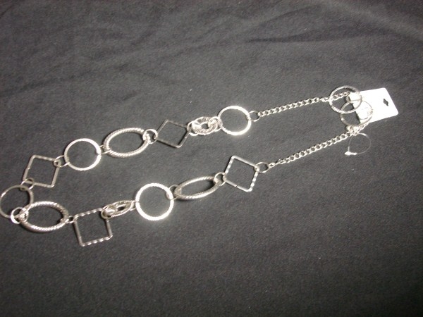 Long Chain Necklace Set in Silver